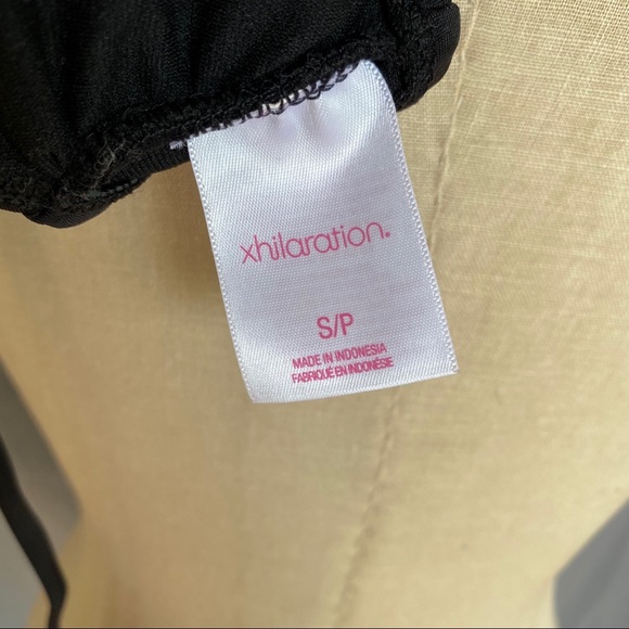 Black Ruffle Bikini Top - Picture 3 of 3